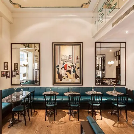 Montmartre Hotel