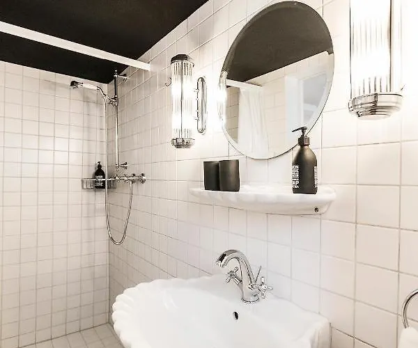 Montmartre Hotel Zurich