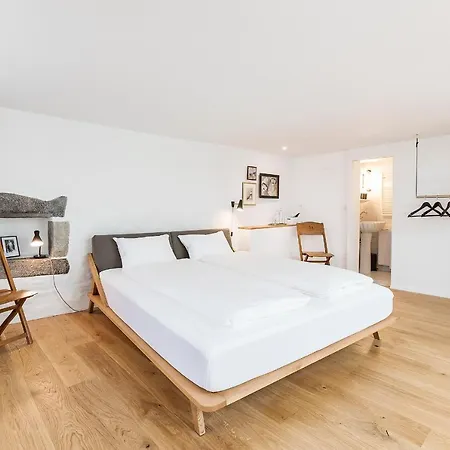 Montmartre Отель